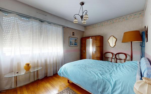 Appartement à vendre    4 pièces • 84 m2 Bron