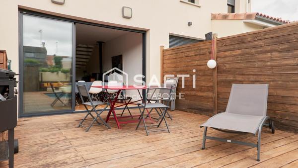 Proche TRAM maison de 2020 , 3 ch avec extérieur sans travaux et piscine