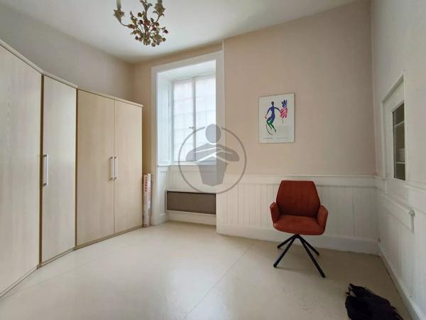 Vente Maison de ville 3 pièces 215 m2 à Baume-les-Dames