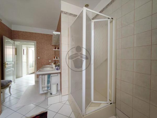 Vente Maison de ville 3 pièces 215 m2 à Baume-les-Dames