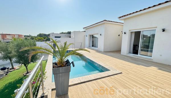 Vente
                Villa118 m² - NIMES (30900)