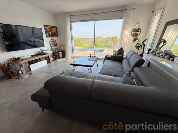 Vente
                Villa118 m² - NIMES (30900)