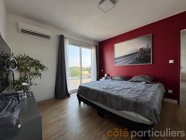 Vente
                Villa118 m² - NIMES (30900)