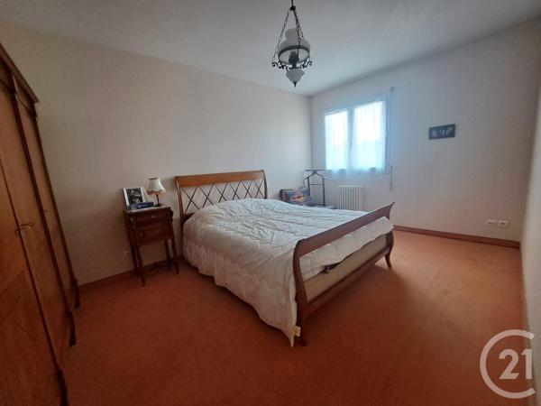 Appartement T4 à vendre  4 pièces - 102,47 m2 LA ROCHE SUR YON - 85