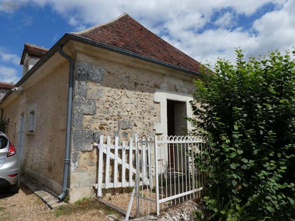 Maison rurale à louer à Nogent-le-Rotrou dans l'Eure-et-Loir (28400), ref : 6PLG