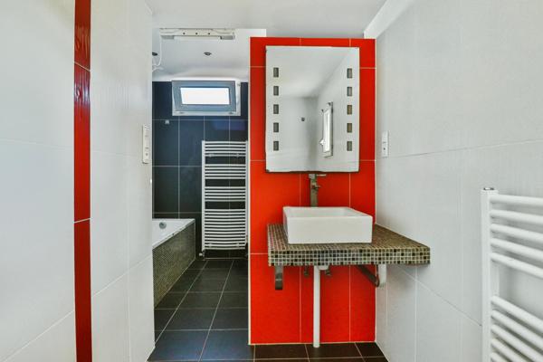 Maison de 95 m² avec jardin et double garage