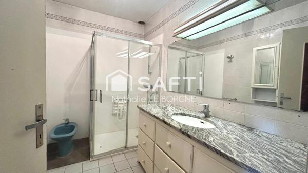 Belle maison de Bourgeoise avec jardin