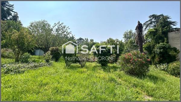 Belle maison de Bourgeoise avec jardin