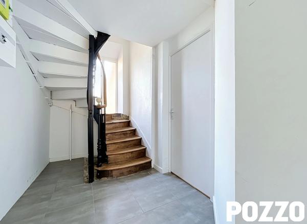 A VENDRE. IMMEUBLE DE RAPPORT. 3 APPT. DPE C ! RENTABILITE ANNUELLE DE 22 260 . SAINT LO