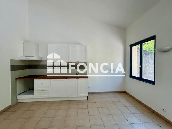 Location Appartement 3 pièces 67.3 m² - 35 AV FABRE D'EGLANTINE Limoux 11300