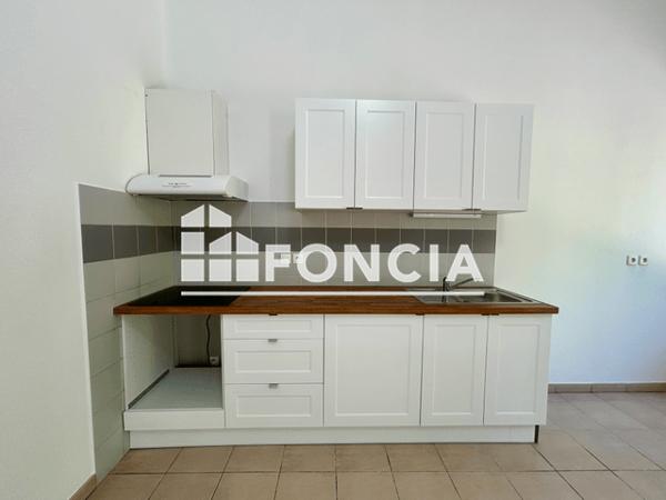 Location Appartement 3 pièces 67.3 m² - 35 AV FABRE D'EGLANTINE Limoux 11300