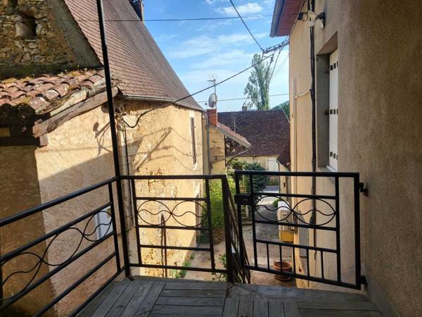 Maison ancienne - Les eyzies Saint-Cyprien, immeuble de rapport avec deux appartements libres