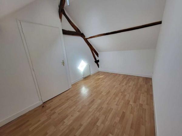 Maison ancienne - Les eyzies Saint-Cyprien, immeuble de rapport avec deux appartements libres