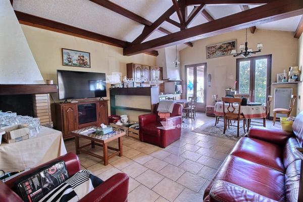 Maison en bord de Sèvre , 117 m² , cadre paisible et plein de potentiel