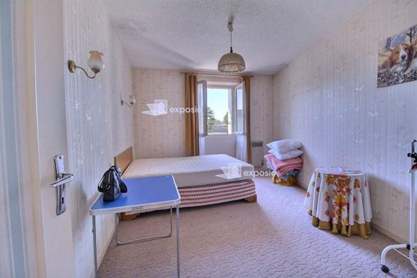 Maison en bord de Sèvre , 117 m² , cadre paisible et plein de potentiel