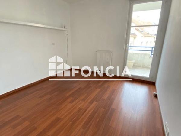 Location Appartement 2 pièces 40 m² - 2 PLACE FRANCOIS MITERRAND Villeparisis 77270