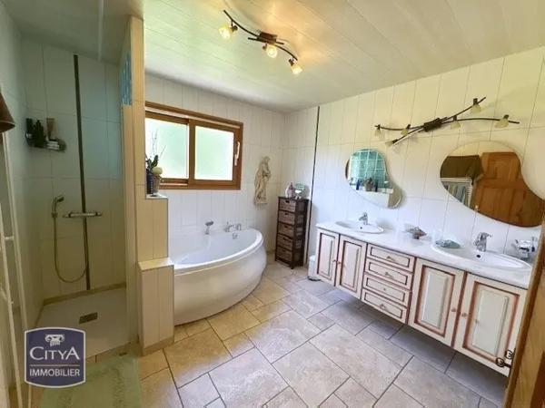 Maison à vendre 7 pièces 188.5m² Gap (05000)