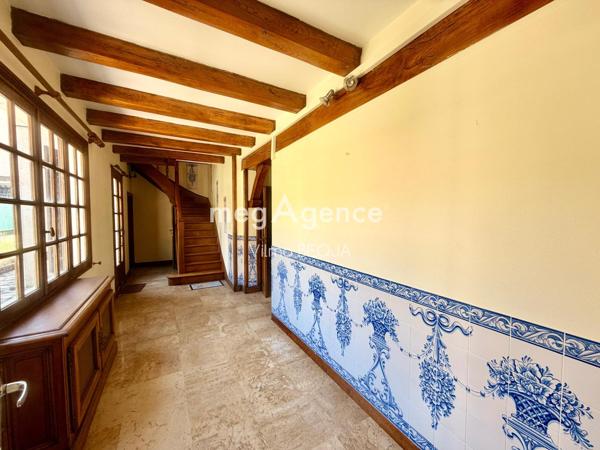 Maison à SENS, 89100 - 15 pièces 383m²