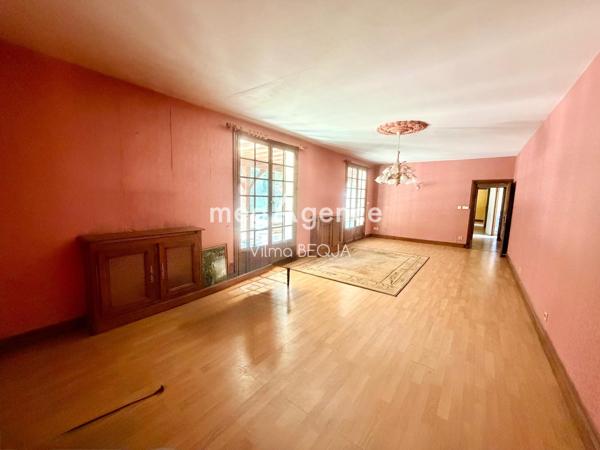 Maison à SENS, 89100 - 15 pièces 383m²