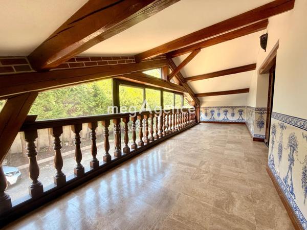 Maison à SENS, 89100 - 15 pièces 383m²