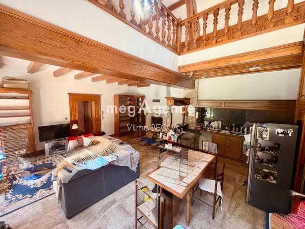Maison à SENS, 89100 - 15 pièces 383m²