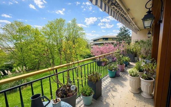 Appartement à vendre    4 pièces • 119,26 m2 Noisy-le-Roi