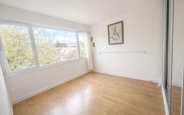 Appartement à vendre    4 pièces • 119,26 m2 Noisy-le-Roi