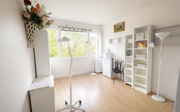 Appartement à vendre    4 pièces • 119,26 m2 Noisy-le-Roi