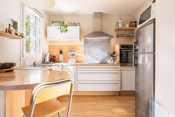 Vente
                Appartement77 m² - 4 Pièces -
                    NANTES (44300)