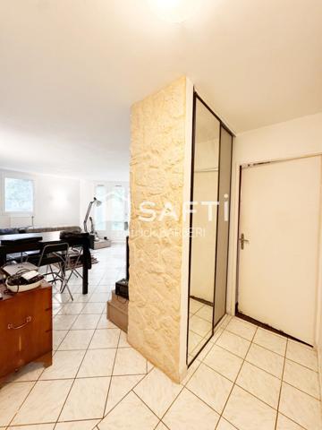 Grand jardin privatif d'environ 200 M²