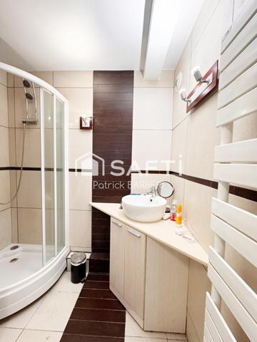 Grand jardin privatif d'environ 200 M²