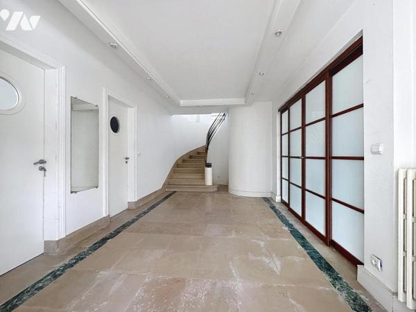 LORIENT - KERYADO - Maison aux grands Volumes avec Piscine et Jacuzzi