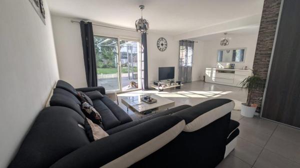 Maison villa Saint-Mathieu-de-Tréviers 123 m²