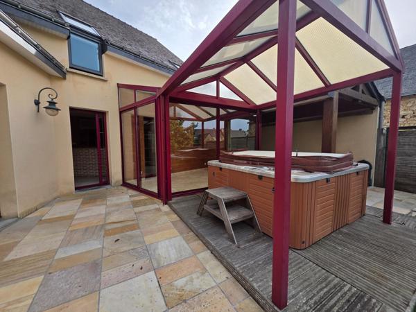 Maison d’architecte lumineuse au cœur du bourg
