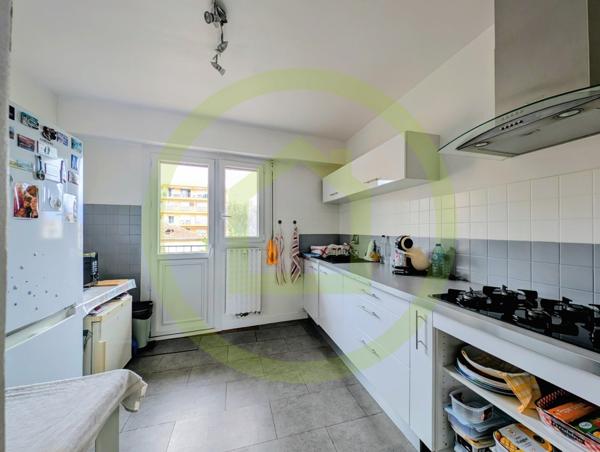 Appartement à MANDELIEU LA NAPOULE (06210)