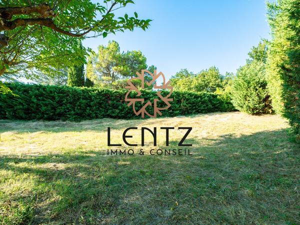 Terrain constructible de 600 m² – Quartier calme