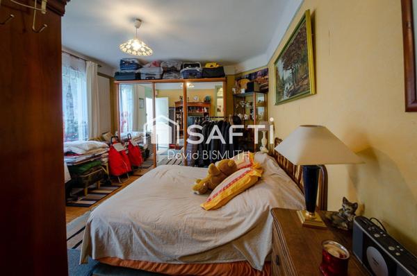 Maison 4 pièces 3 chambres de 76 m2 avec une dépendance un patio de 15 m2 et un sous sol de 60 m2 NOTE DPE D