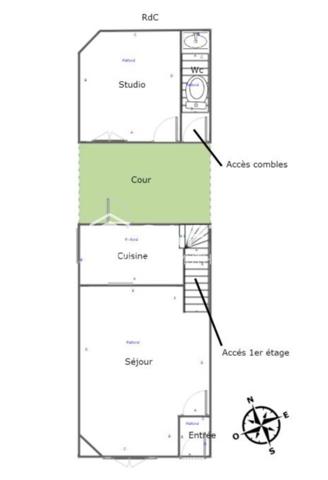 Maison 4 pièces 3 chambres de 76 m2 avec une dépendance un patio de 15 m2 et un sous sol de 60 m2 NOTE DPE D
