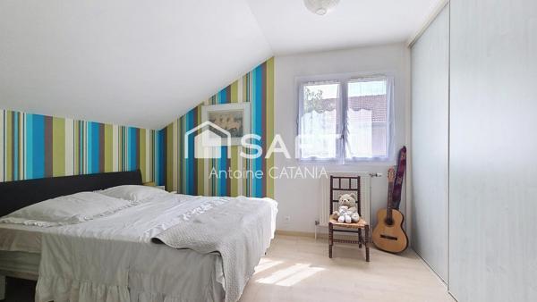 Sassenage – Maison familiale 4 chambres avec garage et jardin