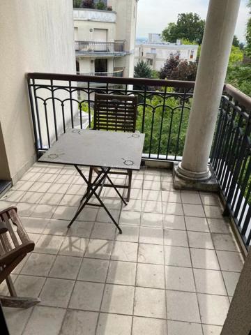 Vente Appartement 4 pièces 92 m2 à Le Plessis-Robinson