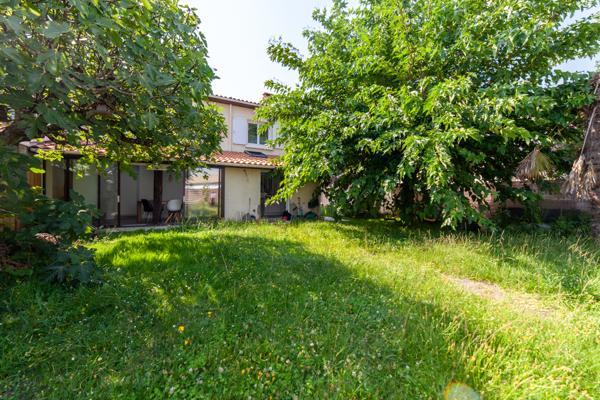 Belle maison rénovée avec jardin