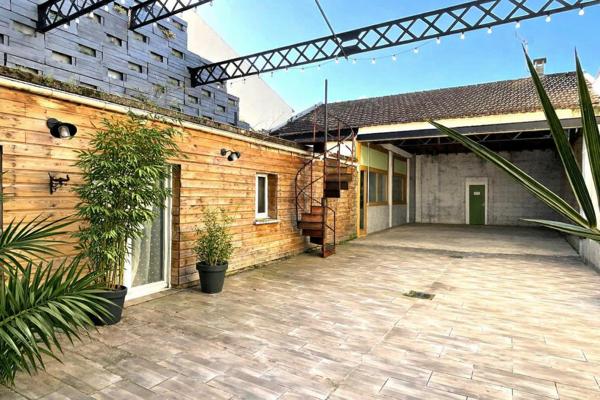 Loft industriel el lumineux T6 centre-ville