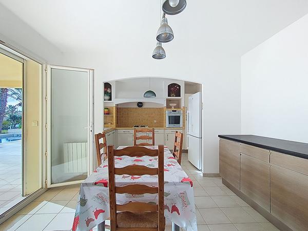 Saint-Aygulf Villa Plain pied piscine garage double