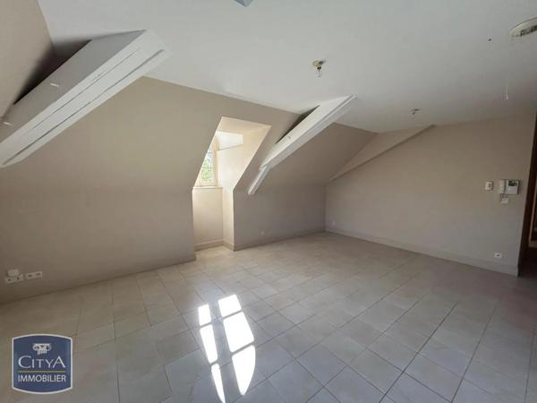 Appartement à louer 3 pièces 66.84m² Marsac-sur-l'Isle (24430)