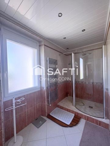 SUPERBE DUPLEX T7 DE 172 m2 NICHÉ AU DERNIER ÉTAGE