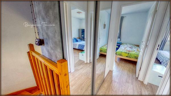 Maison Roquebrune Sur Argens 6 pièce(s) 96 m2 - 4 chambres dont 1 de plain-pied + Parking privé