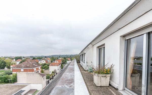 Appartement à vendre    4 pièces • 127,77 m2 La Varenne - Saint-Maur-des-Fossés