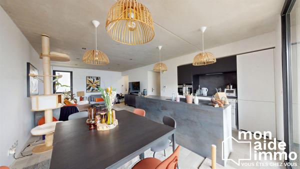 Appartement T3  de 67m² avec balcon et parking - BORDEAUX Gallin