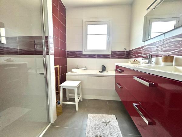 Bruges Centre Maison moderne avec garage