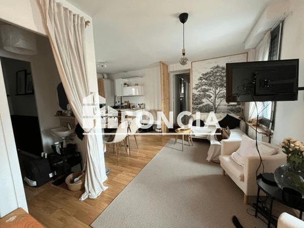 À vendre Immeuble 220 m² - Bruges 33520